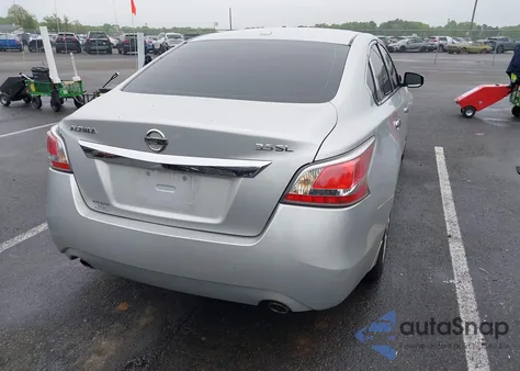 2015 Nissan Altima 3.5 Sl z USA, uszkodzony, nr VIN 1N4BL3AP2FC174260